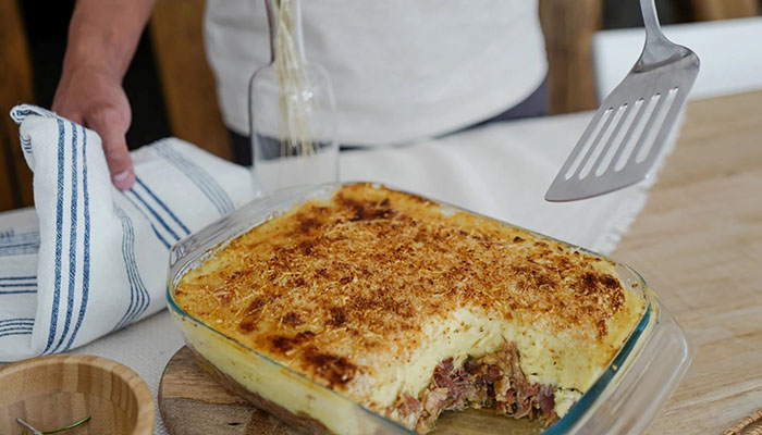 Geheimnisse für das perfekte Gratin: Unverzichtbare Utensilien und Techniken