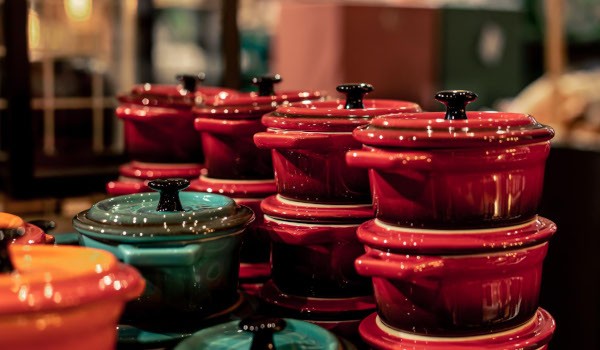 Kochgeschirr: Formen und Materialien