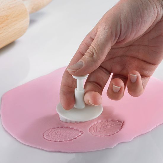 Set of 3 leaf-shaped cutters - Westmark