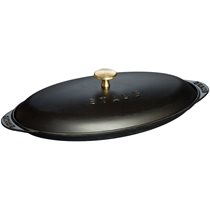 Oval cast iron dish with lid 31 cm, <<Black>> - Staub