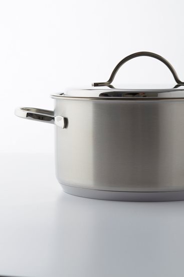 Saucepan with lid, 22 cm / 4 l "Resto", stainless steel - Demeyere