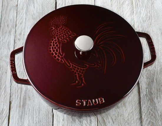 Cast iron saucepan, 24cm/3.6L, "Essential", Grenadine - Staub