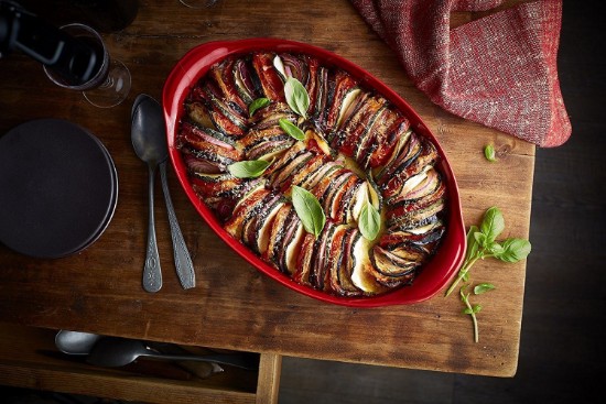 Oval baking dish, ceramic, 35 x 22.5 cm/2.3 L, Burgundy - Emile Henry