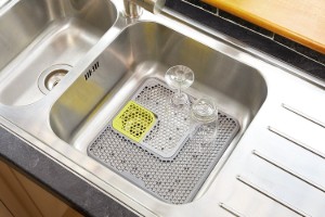 Holder for dish drying, 30 x 30 cm, silicone - by Kitchen Craft