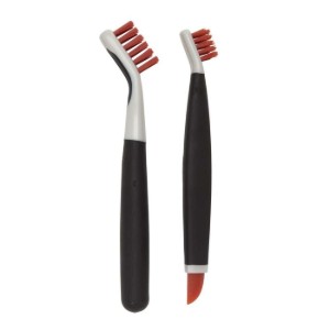 Set of 2 cleaning brushes, plastic, "Good Grips" - OXO