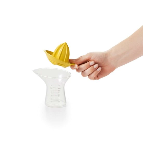 Ruční citrusový odšťavňovač - OXO
