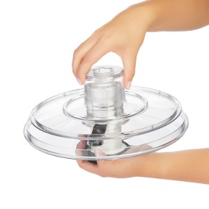 Salad spinner, plastic, 26,6 cm / 4.7 L, "Good Grips" - OXO