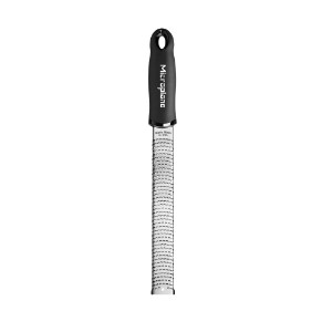 30.5 x 3.3 x 2.5 cm grater made of surgical steel, black color - Microplane brand