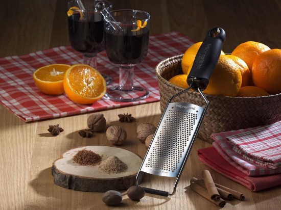 Grater fin 30.5 x 6.5 cm magħmul mill-istainless steel - Microplane