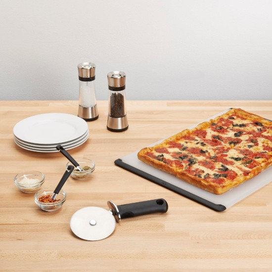 Pizza slicer, 10 cm, stålblad - OXO