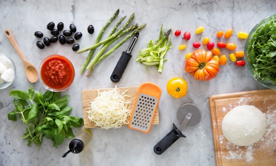 Pizza slicer, 10 cm, steel blade - OXO