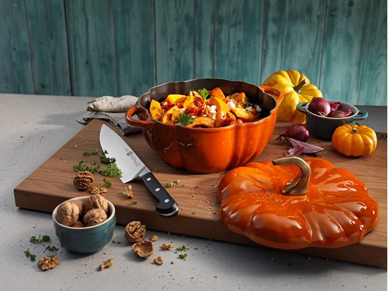 "Cocotte" kokekanne laget av støpejern, 24 cm / 3,45 l, <<Cinnamon>> - Staub 