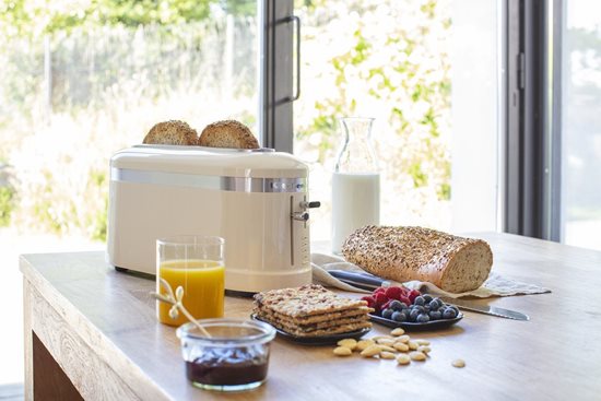 1-režni toaster iz "Design" palete, "Almond Cream" barve - KitchenAid blagovna znamka