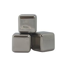 Set of 4 "Aperiti" whiskey cooling cubes, stainless steel - Grunwerg