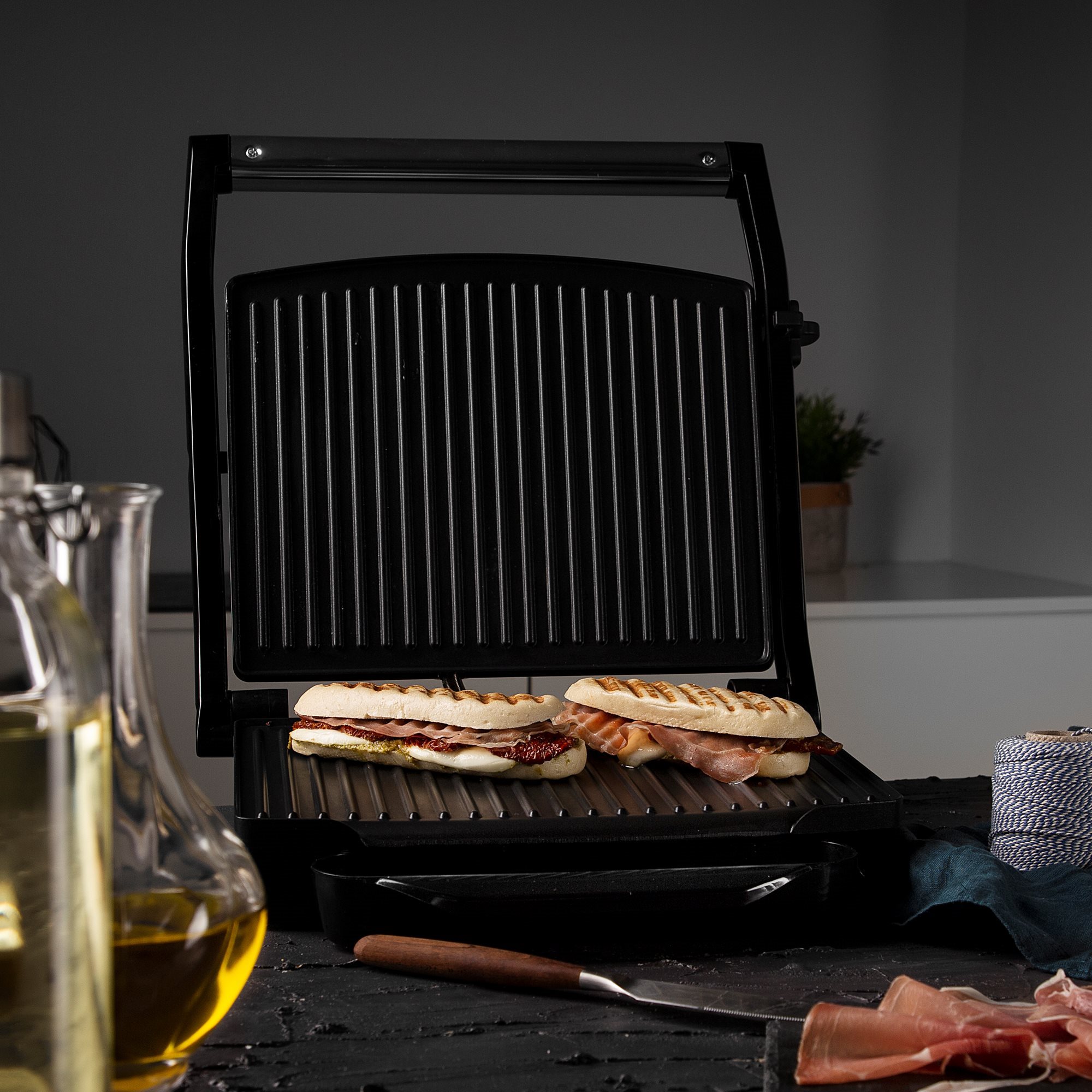 Piastra per panini elettrica PRINCESS Panini grill Potenza 2000 W Cod:  112415 - Bigstockshop - The Best of market