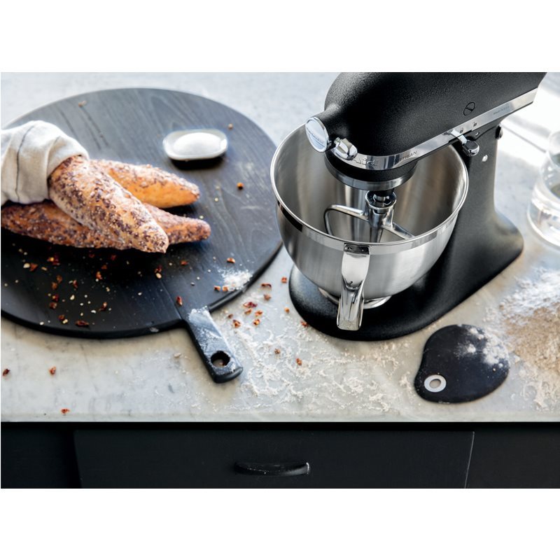https://cdn.www.kitchenshop.eu/images/thumbs/0120511_mixer-cu-bol-48l-artisan-model-185-onyx-black-kitchenaid.jpeg