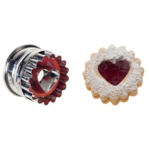 Heart-shaped Linzer biscuit cutter, 5 cm - Westmark