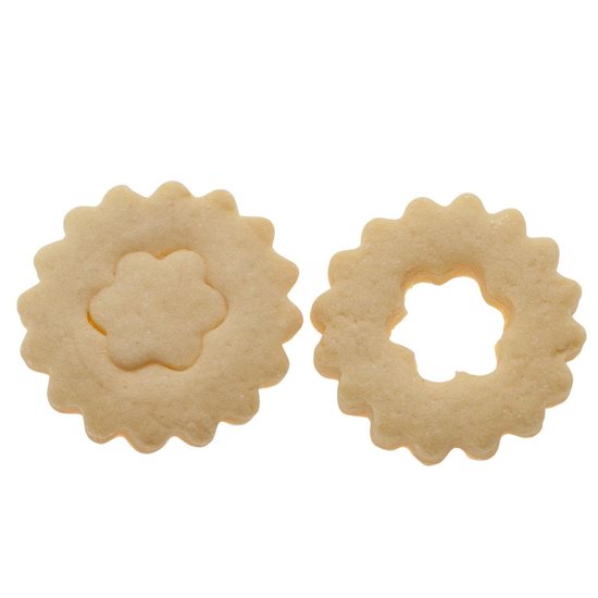 Flower-shaped Linzer biscuit cutter, 5 cm - Westmark 