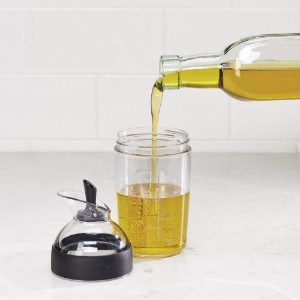 Shaker for salatdressinger, 240 ml - OXO