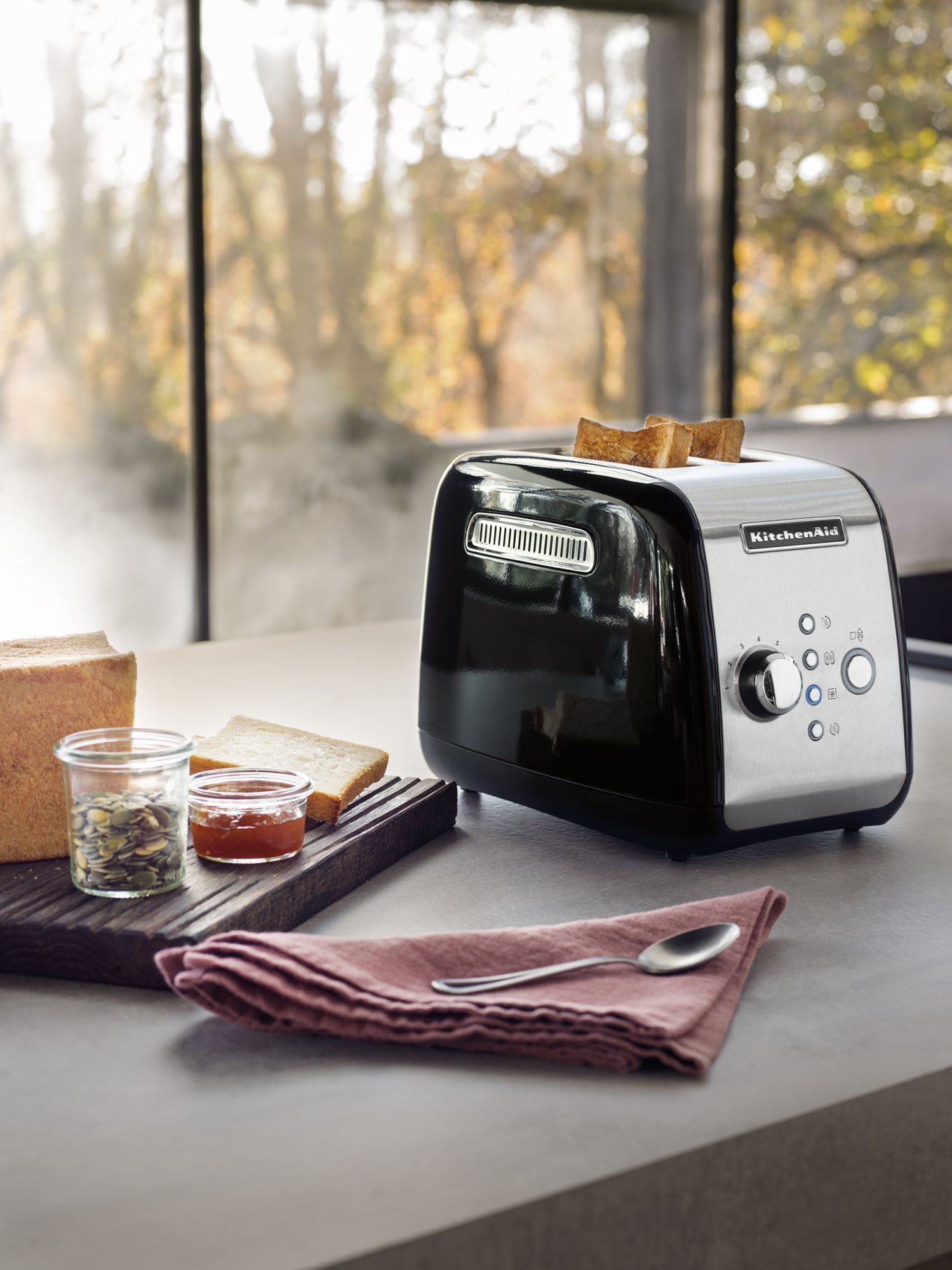 2-slot Artisan toaster, 1250W, Pistachio - KitchenAid