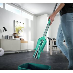 Broom and dust tray set, 135 cm - OXO