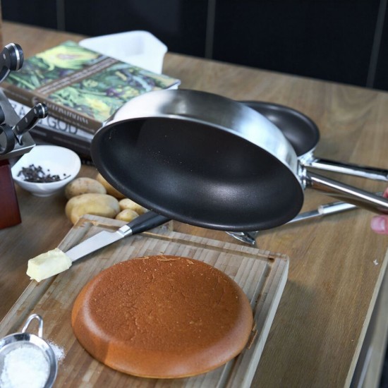 Non-stick frying pan, stainless steel, 20 cm, ZWILLING Pro - Zwilling