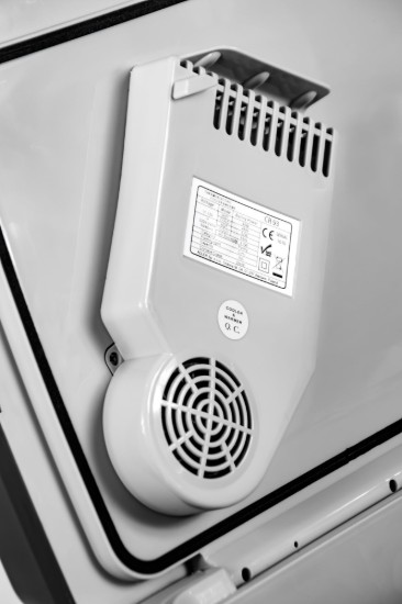 Portable cooler, 32 L - Camry