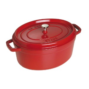 Oval Cocotte cooking pot, cast iron, 31cm/5.5L, Cherry - Staub 