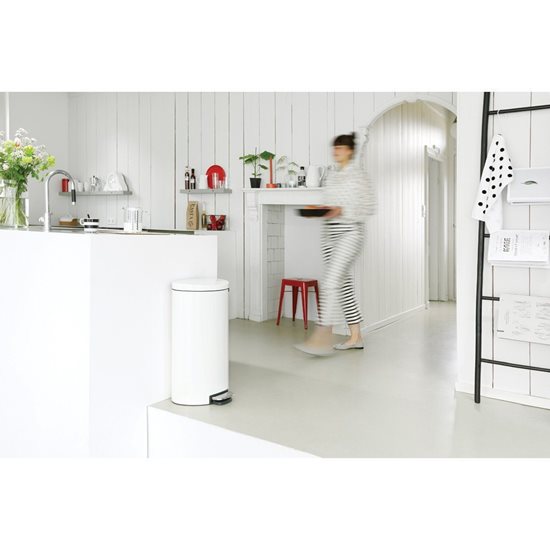 Poubelle Flatblack Plus à pédale, 30 L, Blanc - Brabantia