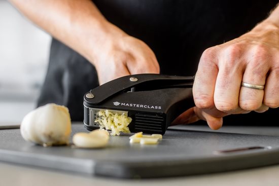 Utensil for pressing/slicing garlic - by Kitchen Craft