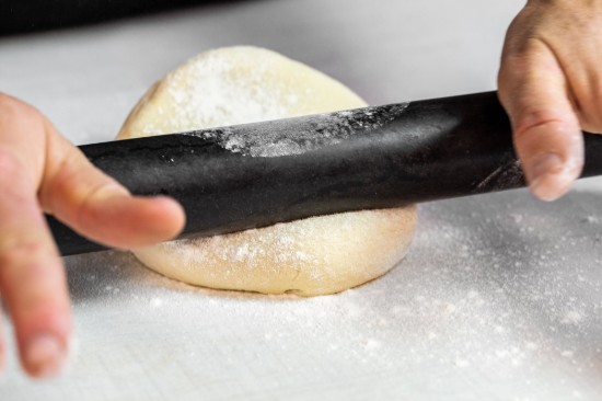 Deegroller met houder, 37 cm, marmer - van Kitchen Craft
