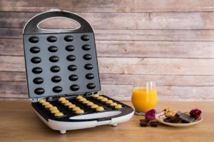Walnut-shaped cookie maker, for filling 12 cookies, 1400W - Zokura