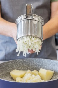 Machacadora/exprimidora de verduras, acero inoxidable, "Master Class" - Kitchen Craft