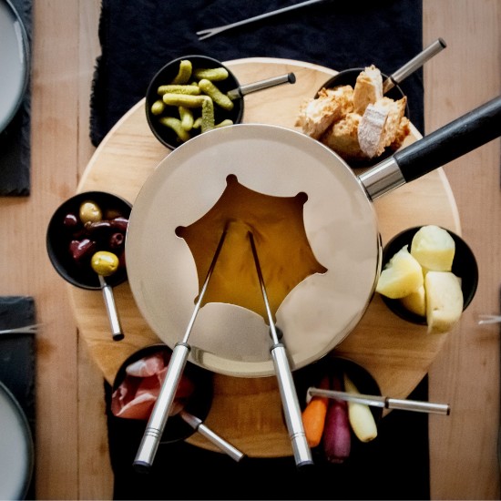 Sett fondue b'24 biċċa, azzar li ma jissaddadx, "Artesa" - Kitchen Craft