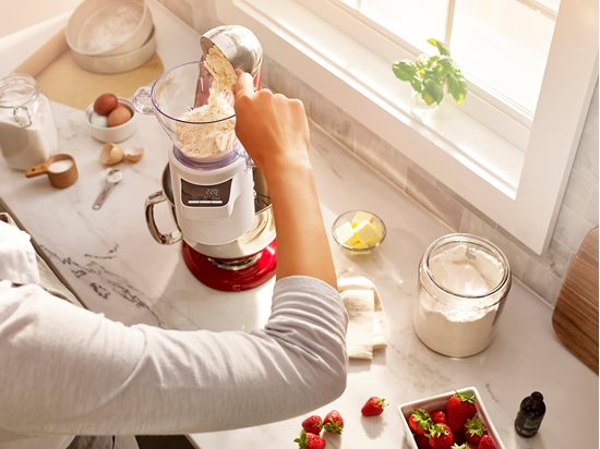 Cúlpháirtí le haghaidh plúir a mheá, a scagadh agus a dáileog - KitchenAid