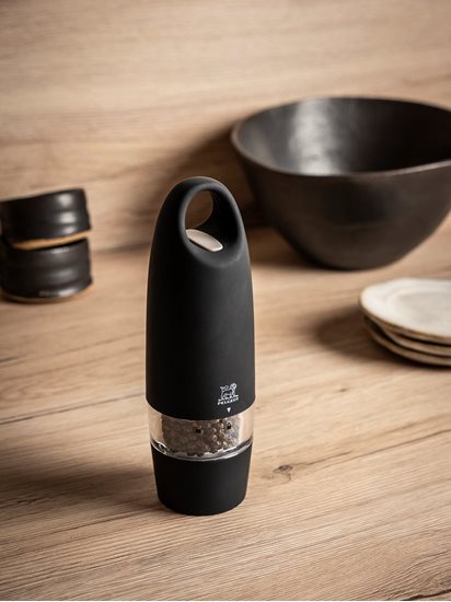 "Zest" electric pepper grinder, 18 cm, Black - Peugeot