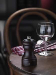 Młynek do pieprzu "Bistro" 10 cm "Czekolada" - Peugeot
