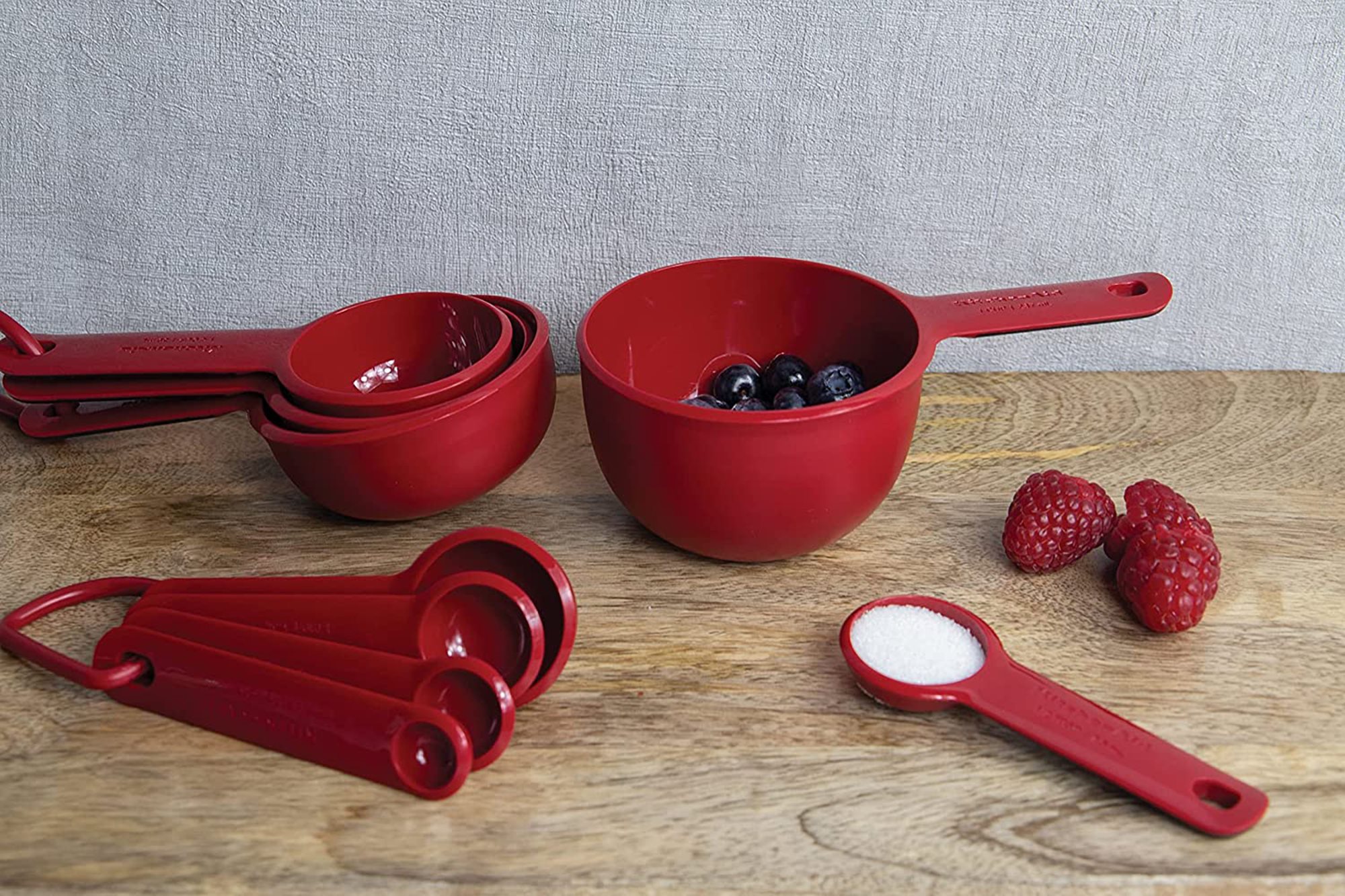 Set of 5 measuring spoons, Empire Red color - KitchenAid brand