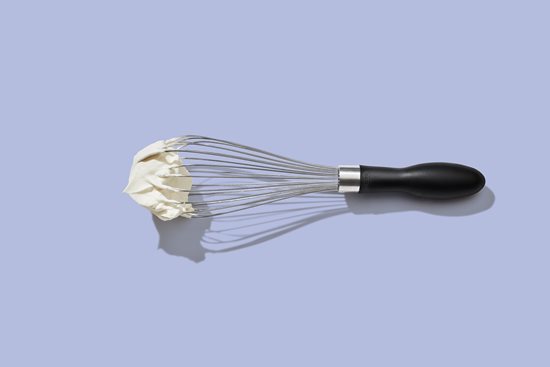 Whisk, 28 cm, déanta as cruach dhosmálta - OXO