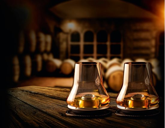 Sett ta' 2 tazzi whisky b'bażi li tkessaħ, 380 ml, "Les Impitoyables" - Peugeot