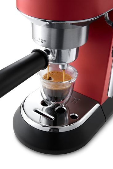 Manuálny kávovar na espresso, 1300W, "Dedica", červený - De'Longhi