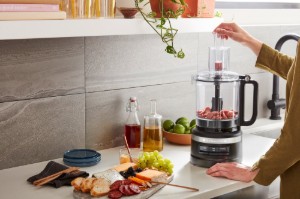 Küchenmaschine, 2,1 l, 250 W, Matte Black - KitchenAid