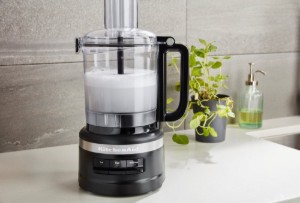Küchenmaschine, 2,1 l, 250 W, Matte Black - KitchenAid