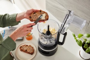Küchenmaschine, 2,1 l, 250 W, Matte Black - KitchenAid