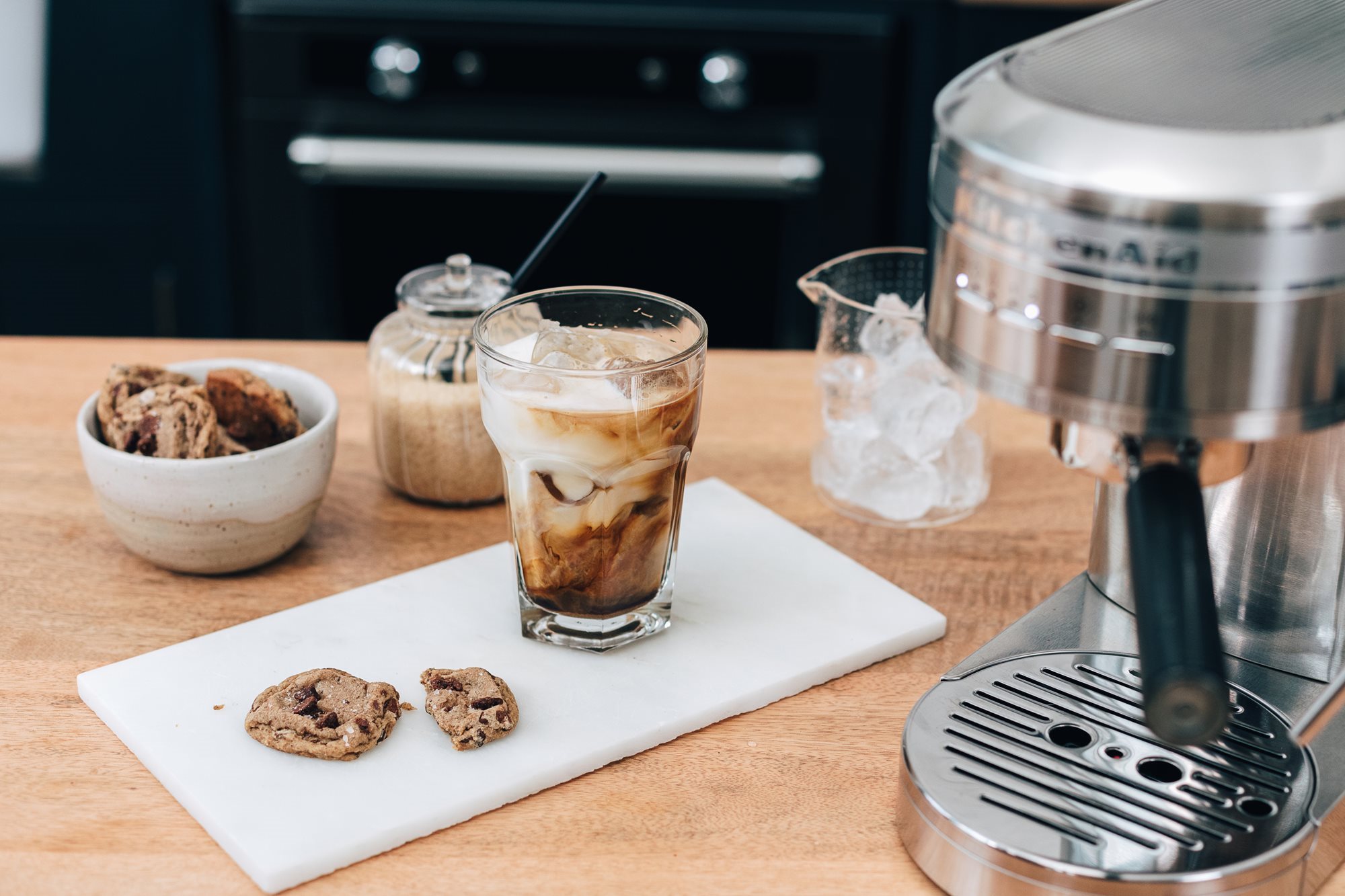 Artisan electric espresso machine, 1470W, Almond Cream color -  KitchenAid brand