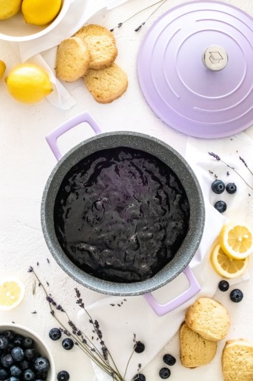 Cacerola con tapa, 20cm/2.5L, aluminio, Lavanda, "MasterClass" - Kitchen Craft