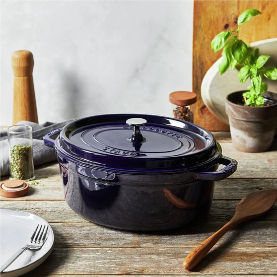 Oval Cocotte cooking pot, cast iron, 31cm/5.5L, Dark Blue - Staub