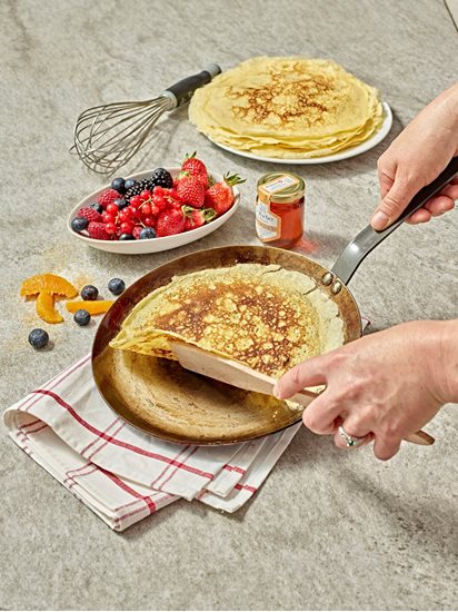 "CARBONE PLUS" pancake frying pan, 22 cm - "de Buyer" brand