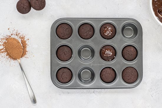Podnos na 12 mini muffinů, 26 x 20 cm, vyrobený z uhlíkové oceli - od Kitchen Craft