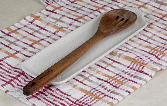 Łyżka cedzakowa, drewno akacjowe, 35 cm - Zokura